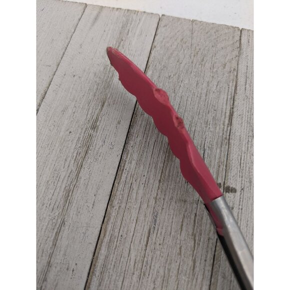 Locking Stainless Steel 10 1/4" Tongs Pink Shell Shaped - Picture 4 of 10